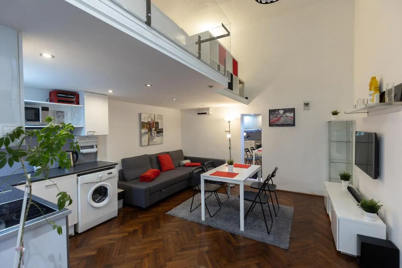 Bright & Shine Apartment Budapesta