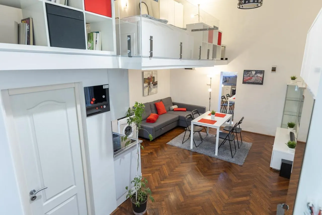 Bright & Shine Apartment Budapest