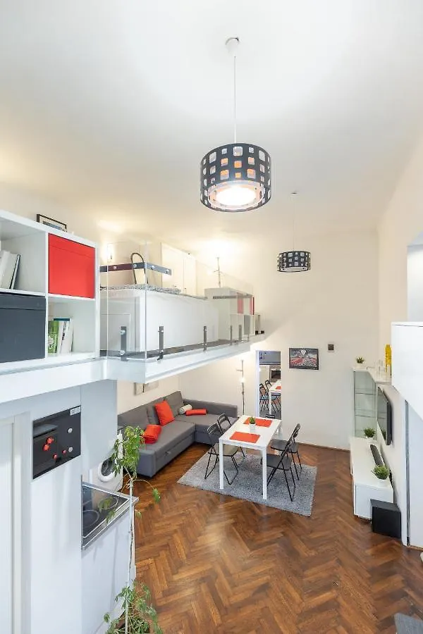 Bright & Shine Apartment Budapesta